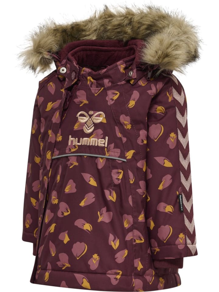 

Детская зимняя куртка красного цвета Hummel