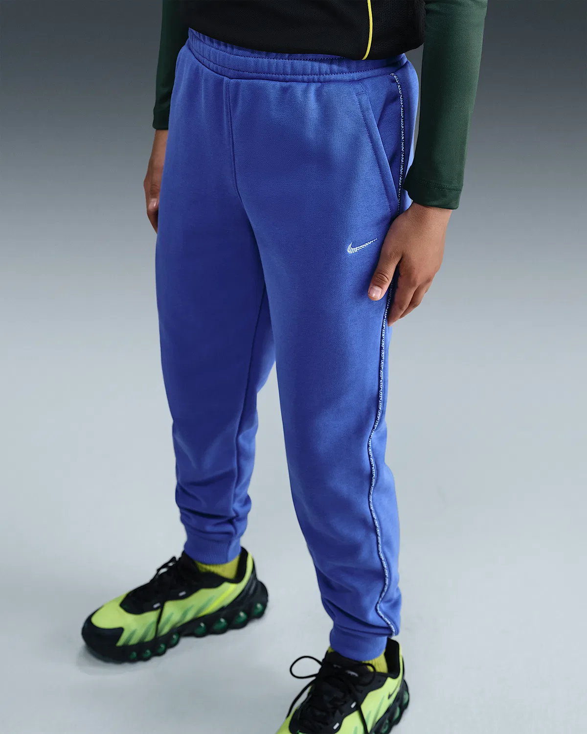 Детские спортивные штаны Nike Sportswear Club French Terry, Comet Blue/Aluminum — фото 2
