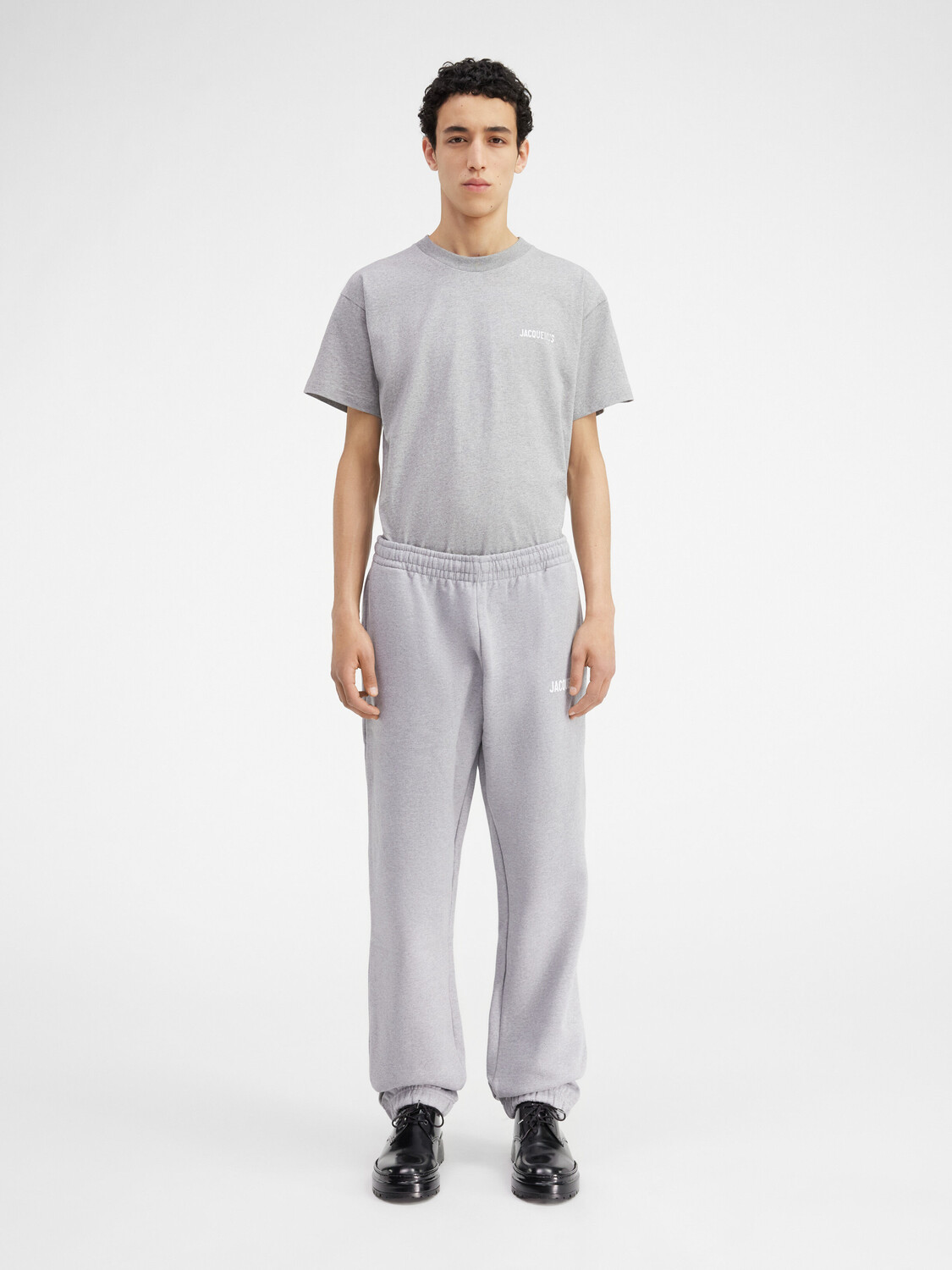 

Спортивные брюки с логотипом JACQUEMUS The Jacquemus track pants, серый