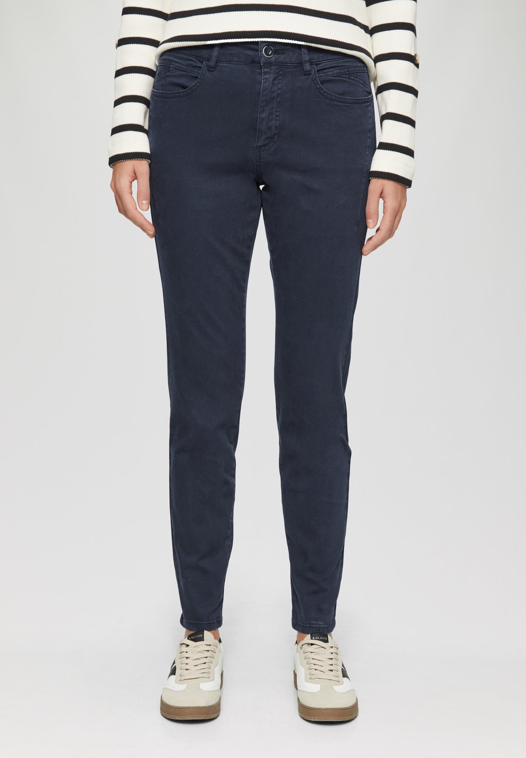 

Брюки SLIM-FIT s.Oliver, черный