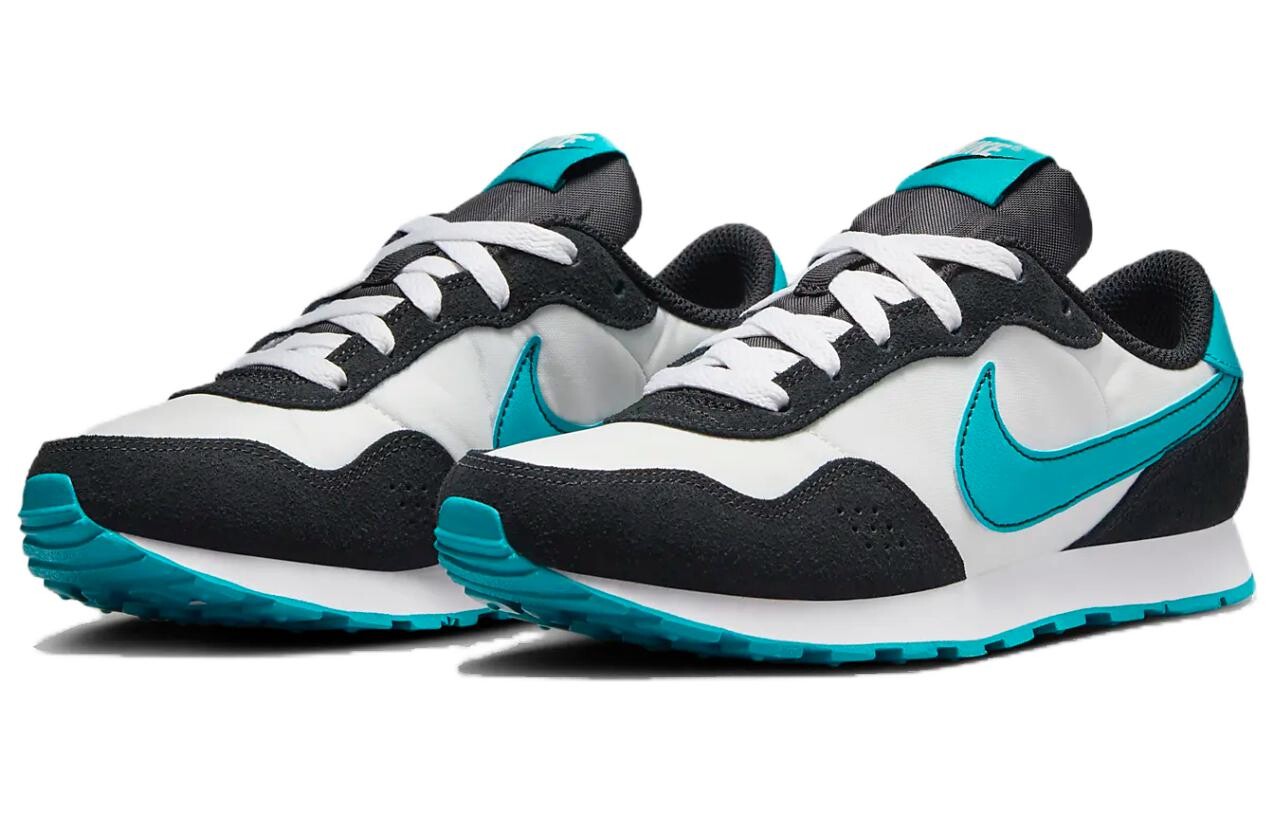 Кроссовки Nike MD Valiant для женщин, Black/Blue — фото 4
