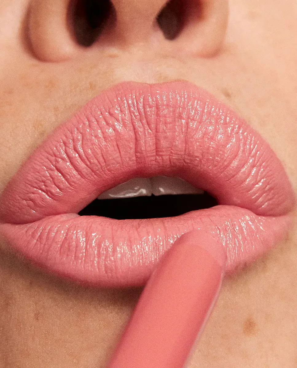 Увлажняющая помада цвета с сияющим финишем The Color Lip Glow 3Ina, 362 — фото 3