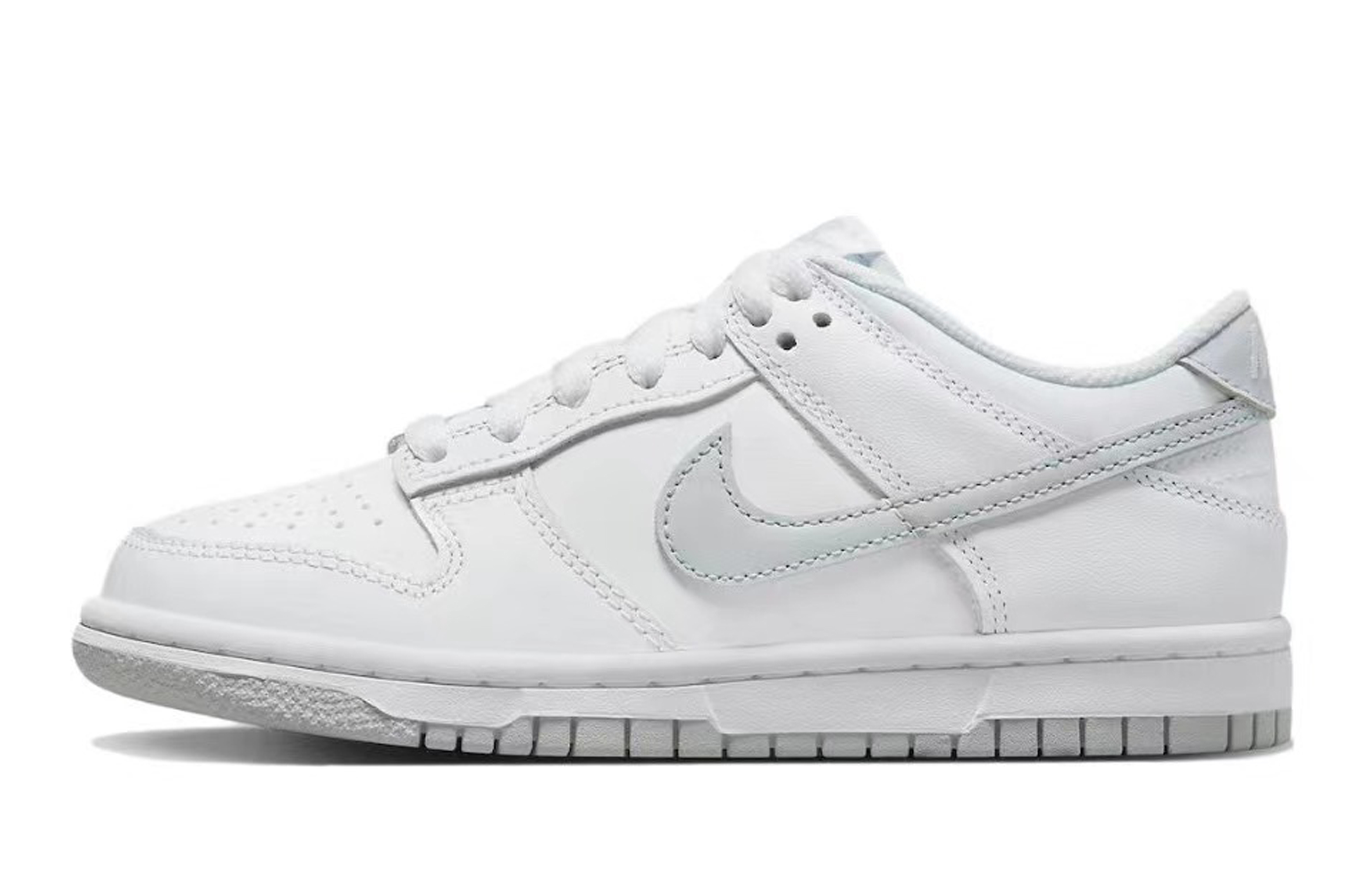 

Кроссовки Nike Dunk Skateboard Shoes Women's Low-Top White, белые, Белый, Кроссовки Nike Dunk Skateboard Shoes Women's Low-Top White, белые