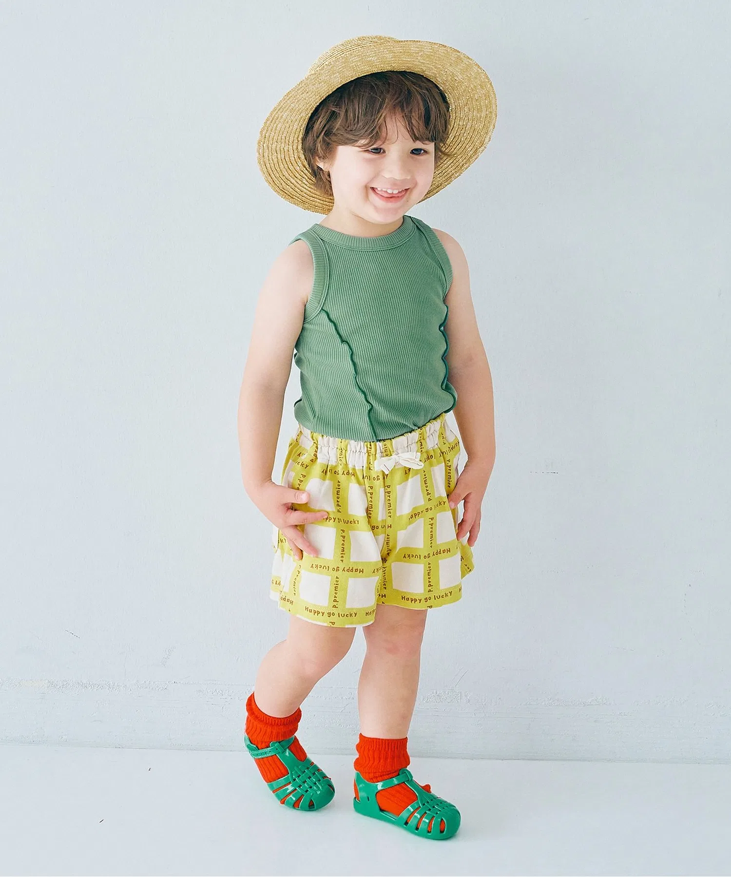 Майка с контрастными цветовыми блоками и мягким ребристым узором — фото 4