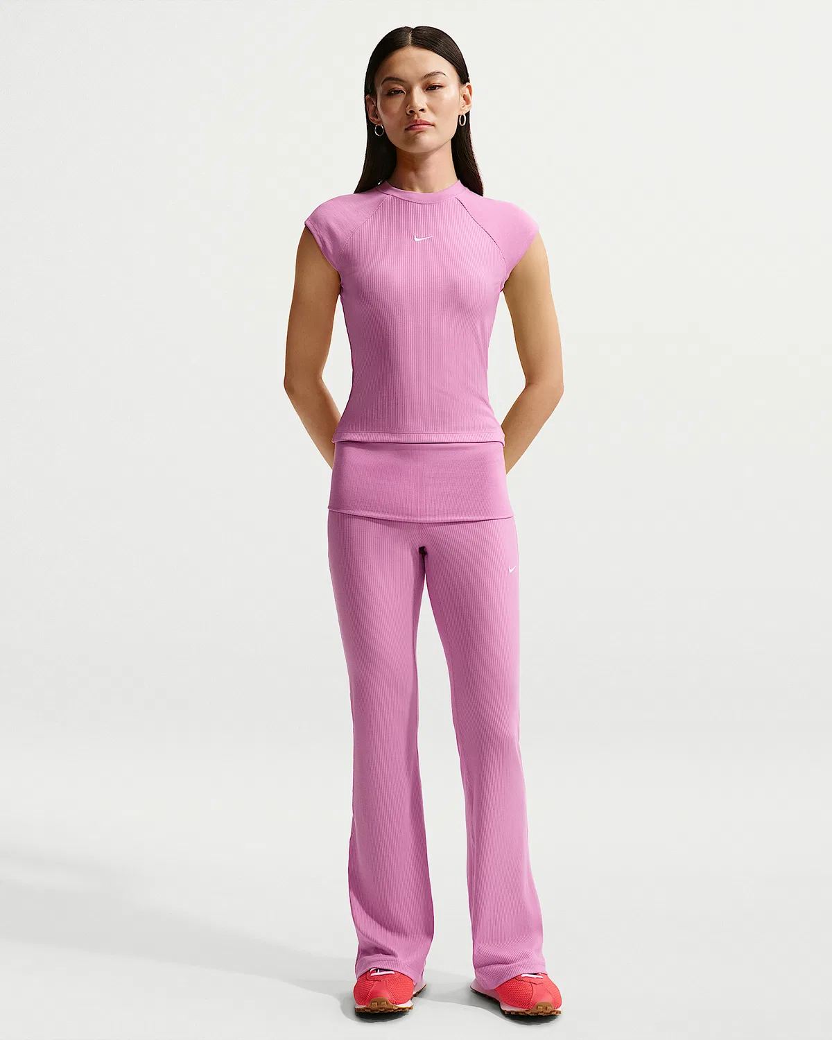 Женские облегающие штаны Nike Sportswear Chill Knit со средней посадкой и ребристой текстурой, Light Magenta/Sail