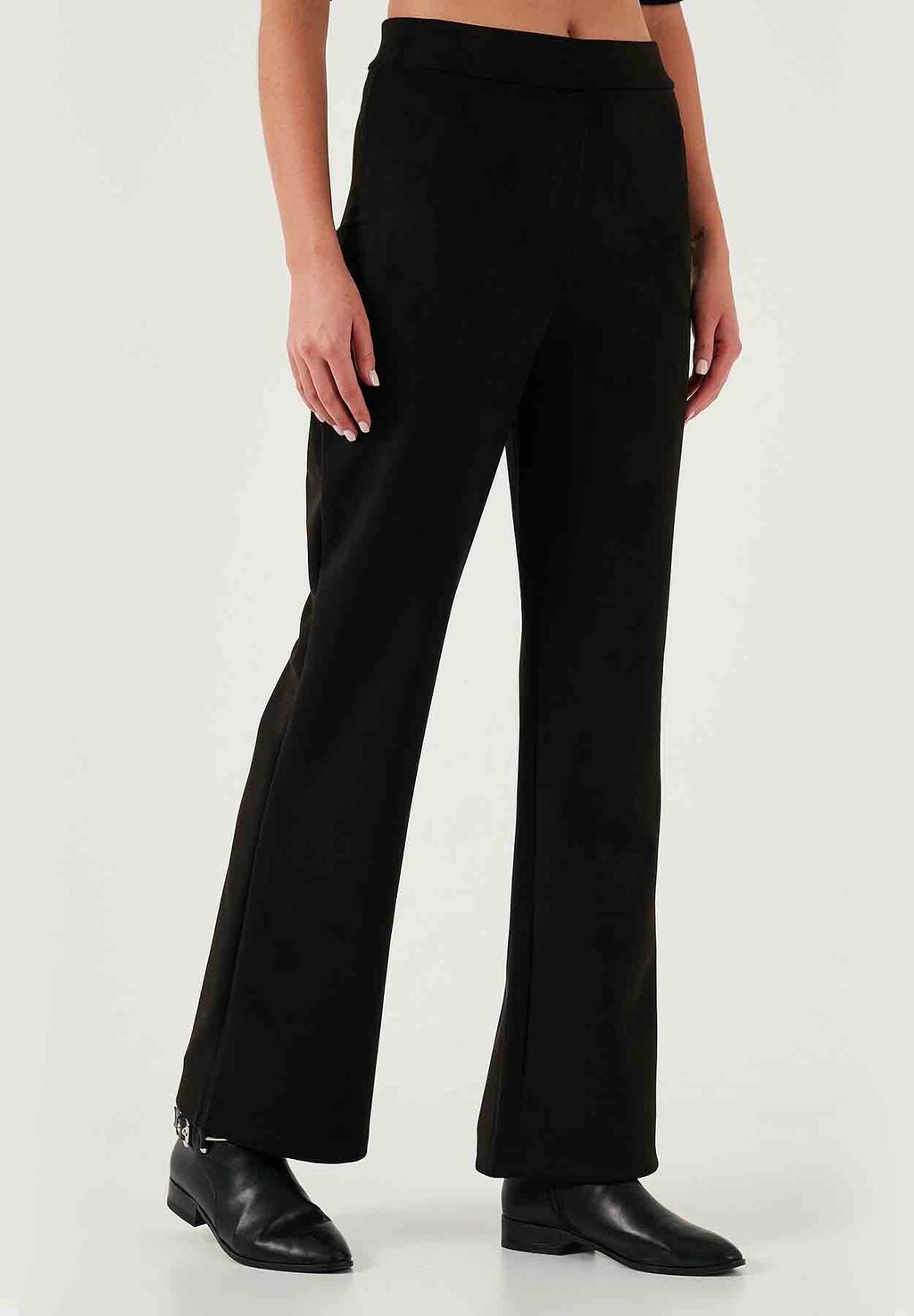 

Брюки REGULAR FIT LELA, черный