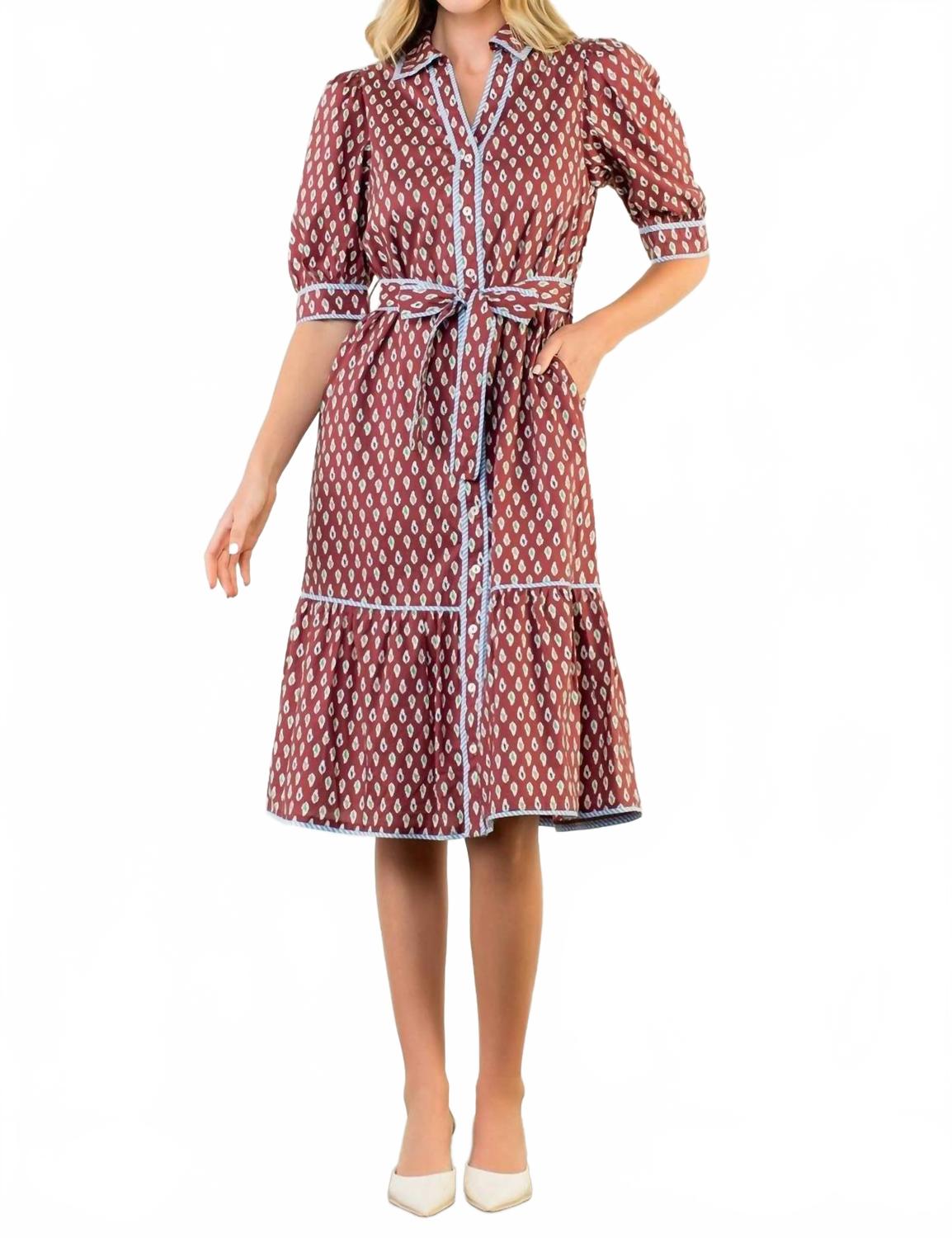 

THML Платье с пышными рукавами и пуговицами спереди, коричневого цвета с принтом