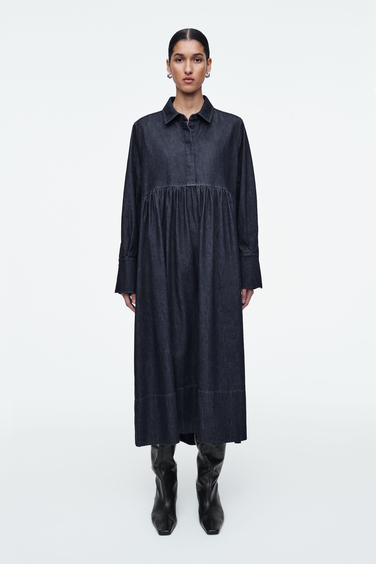 

Джинсовая рубашка-oversized fit COS, индиго