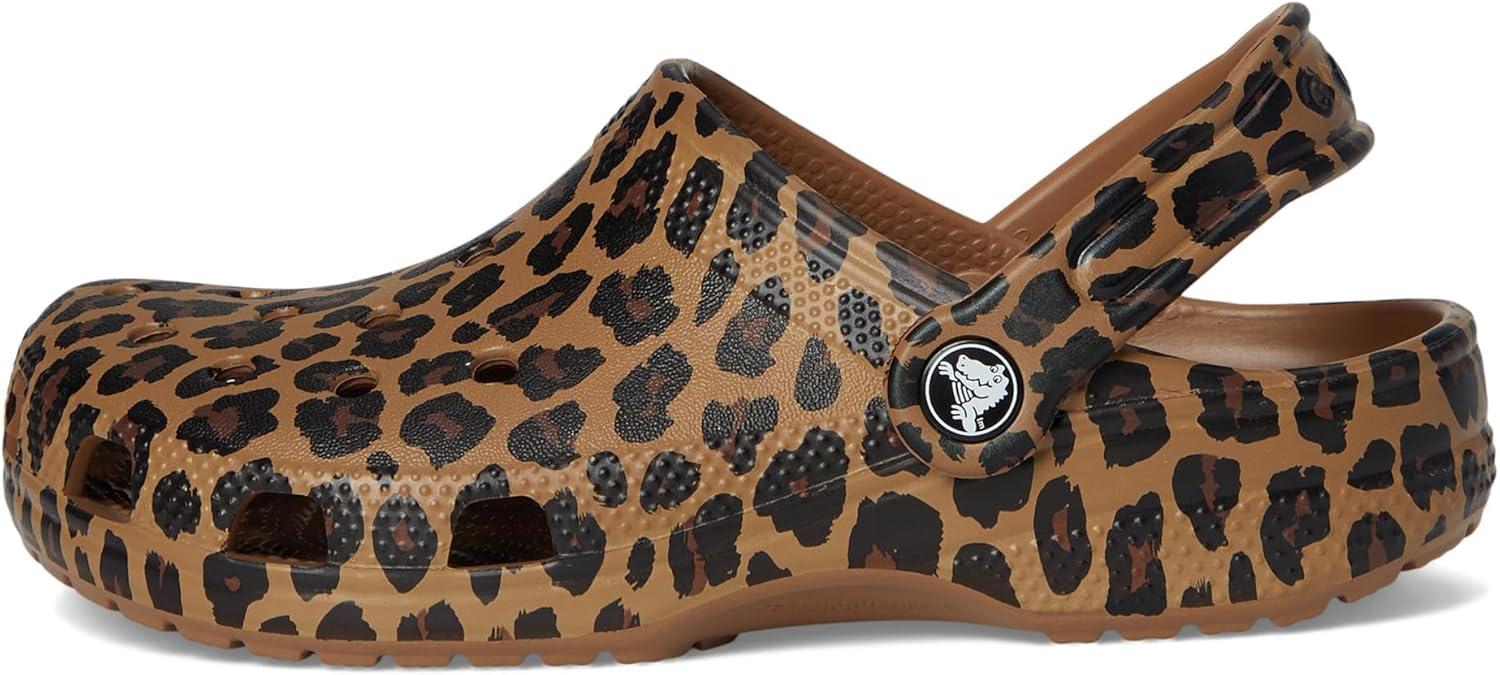 Унисекс сабо Crocs Classic с графическим принтом, Sepia/Leopard — фото 4