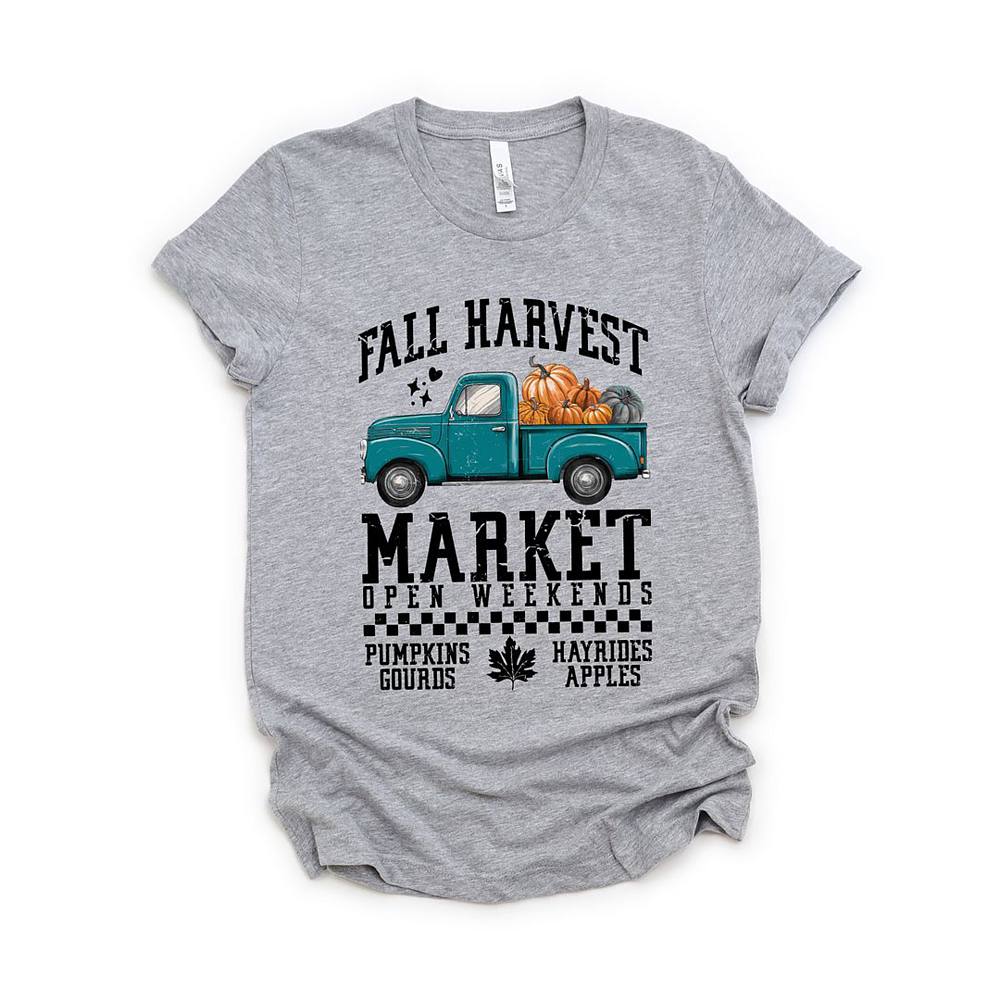 

Футболка с короткими рукавами и графическим рисунком Fall Harvest Truck Simply Sage Market, цвет Heather Grey