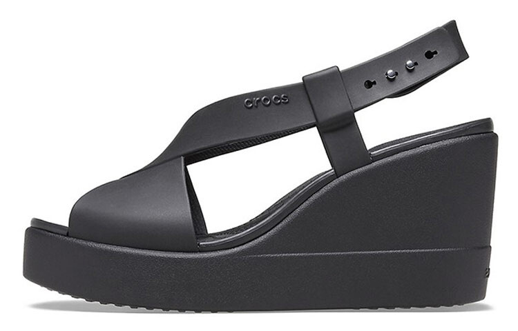 Сандалии женские Crocs