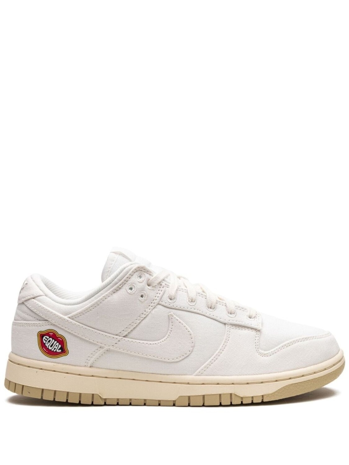 

Nike кроссовки Dunk Low The Future is Equal, нейтральный цвет