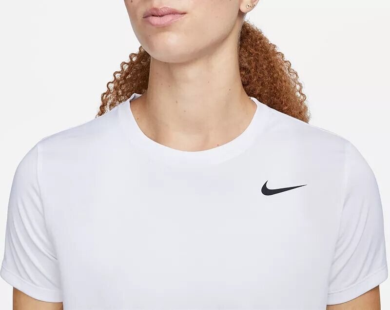 Женская футболка Nike Dri-FIT Legend, белый — фото 3