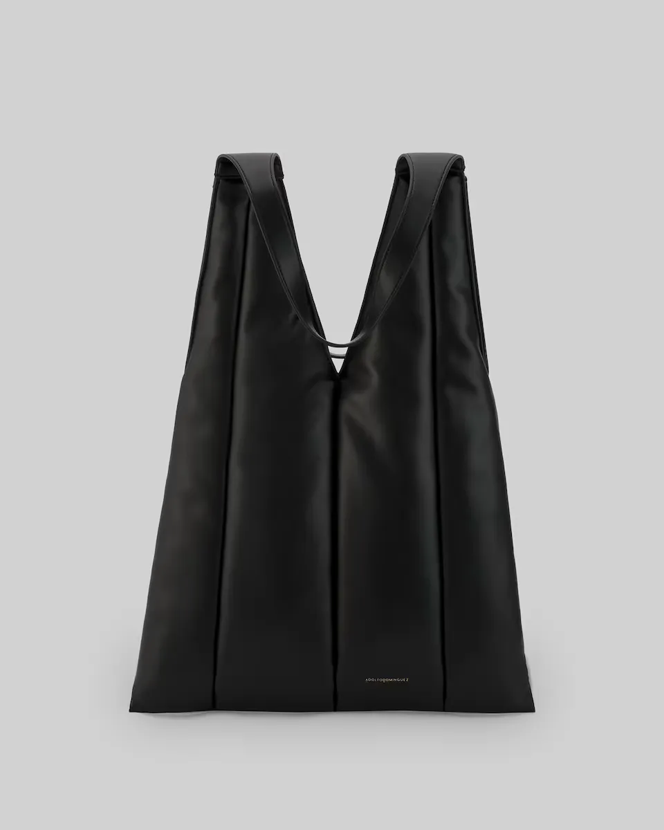 

Женская сумка через плечо с мягкой подкладкой из натуральной кожи Adolfo Dominguez, черный