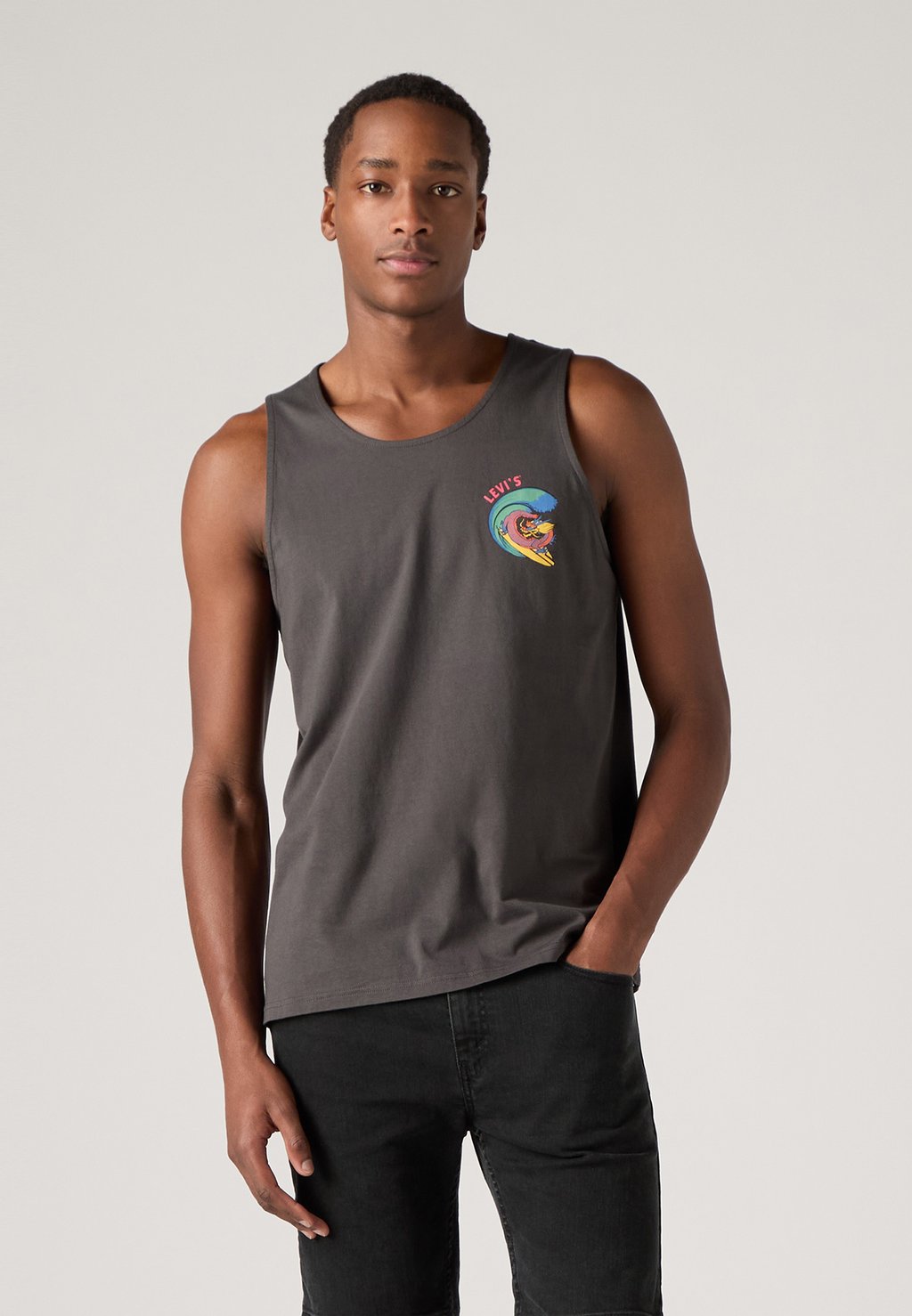 

Майка RELAXED GRAPHIC TANK Levi's, черный