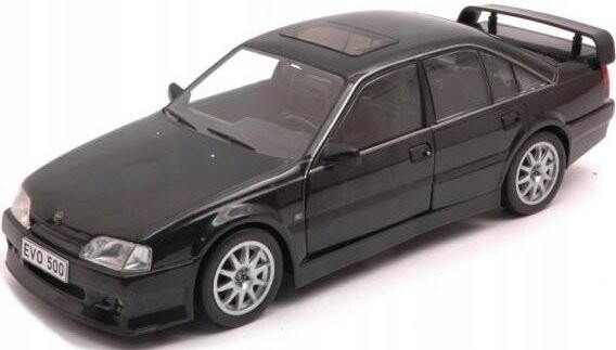 

Opel Omega Evolution 500 1991 года, модель WhiteBox 1:24
