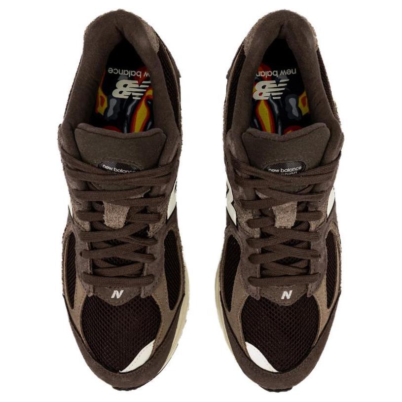 2002R Shoe Palace Вулканические Скалы Коричневый New Balance, Коричневый Белый — фото 4