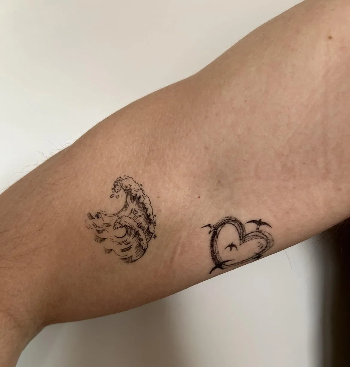 Временные татуировки «Кит, волна, якорь» Beyondtattoos — фото 3