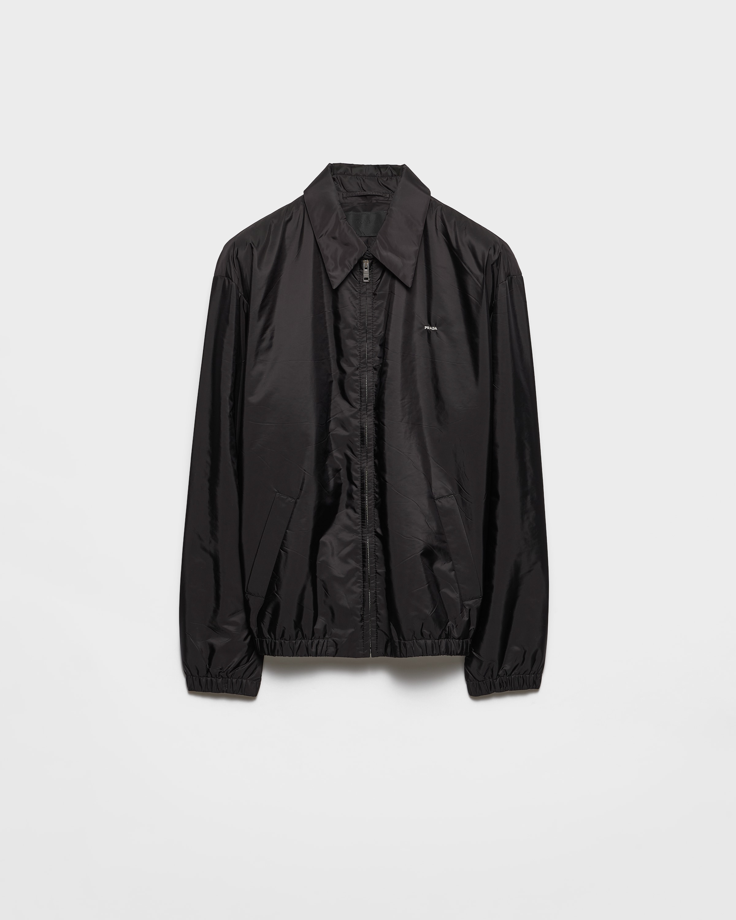 

Блузон из переработанного нейлона Prada, черный