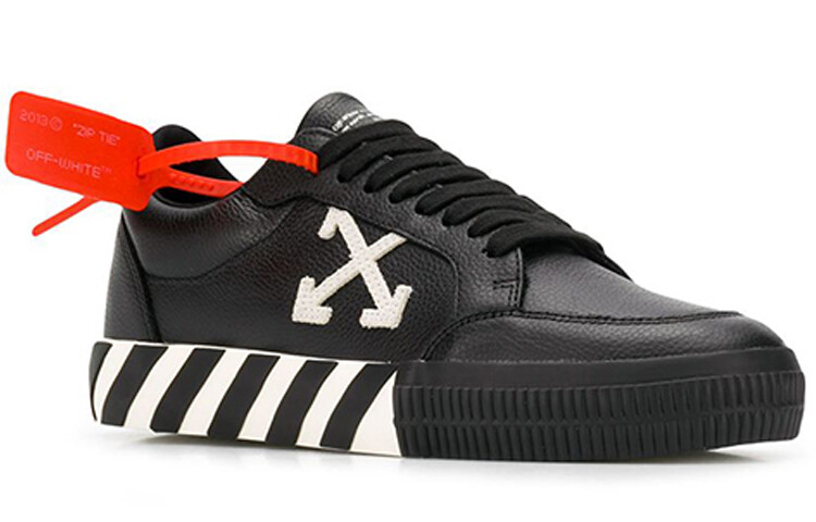 Кроссовки мужские Off-White с надписями, черный / белый — фото 3