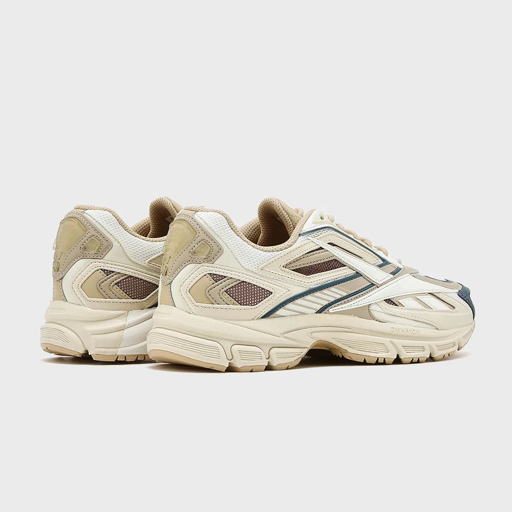 Мужские низкие кроссовки Premier Road Ultra винтажные бежевые от Reebok — фото 4