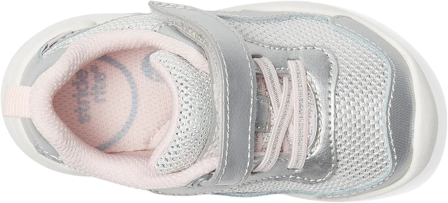 Stride Rite Unisex-Child SRT Winslow 2.0, серебряный — фото 2