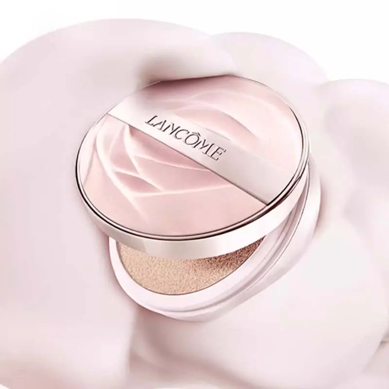 LANKOU It's Me, Dewy Air Cushion - косметический набор для легкого нанесения и стойкости LANCOME — фото 3