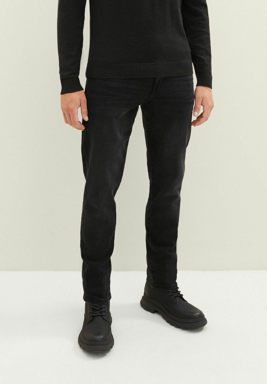 

Джинсы узкого кроя Josh TOM TAILOR, цвет used dark stone black denim