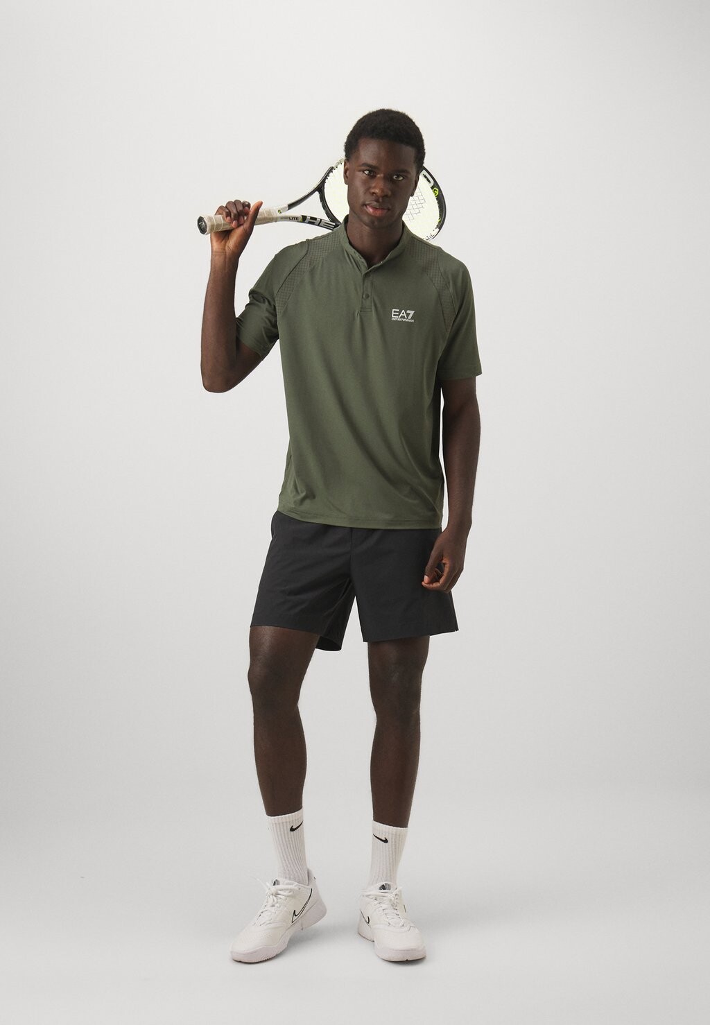

Спортивная футболка MAGLIA EA7 Emporio Armani, оливково-зеленый