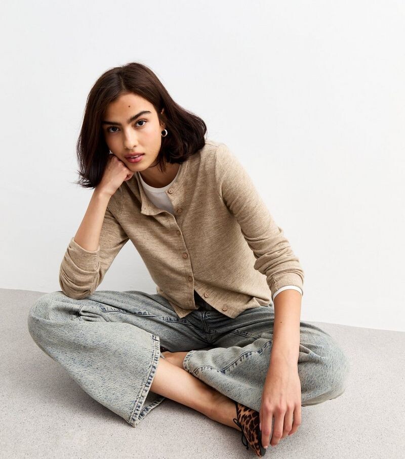 

Кардиган Soft Touch с круглым вырезом New Look, светло-коричневый