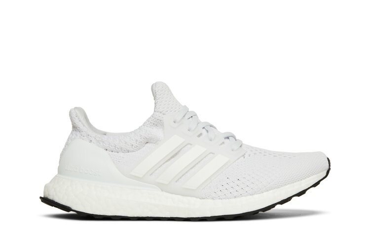 

Кроссовки Adidas Wmns UltraBoost DNA 5.0, белый