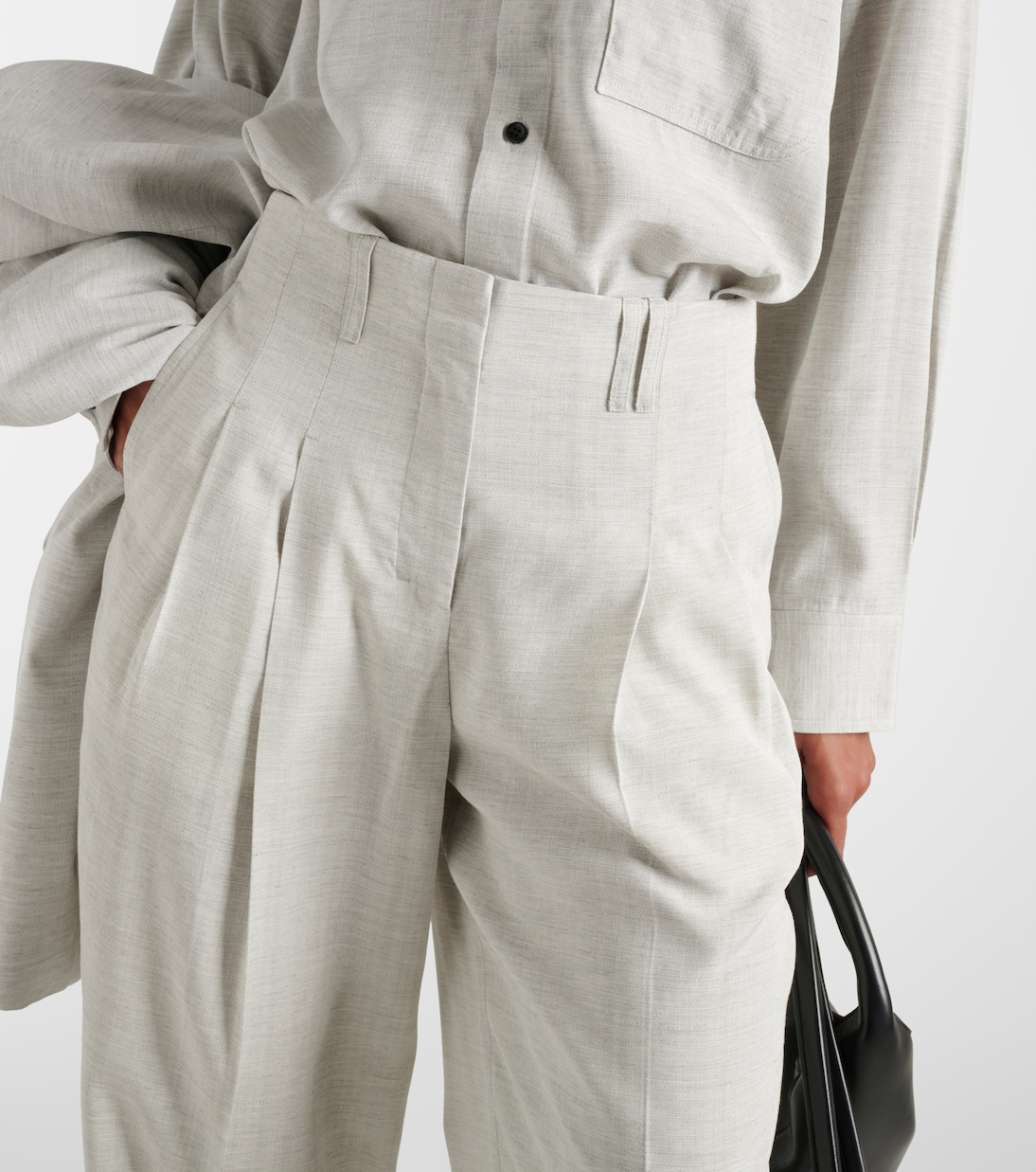 Брюки Le pantalon Titolo с завышенной талией Jacquemus, Light Grey — фото 4