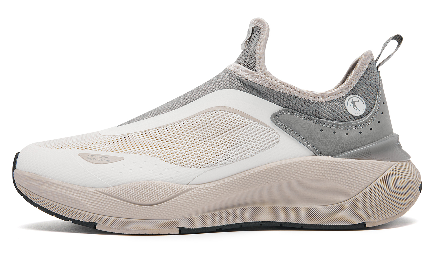 

Амортизирующие нескользящие износостойкие низкие повседневные кроссовки для бега men's ivory QIAODAN, айвори Silent серый