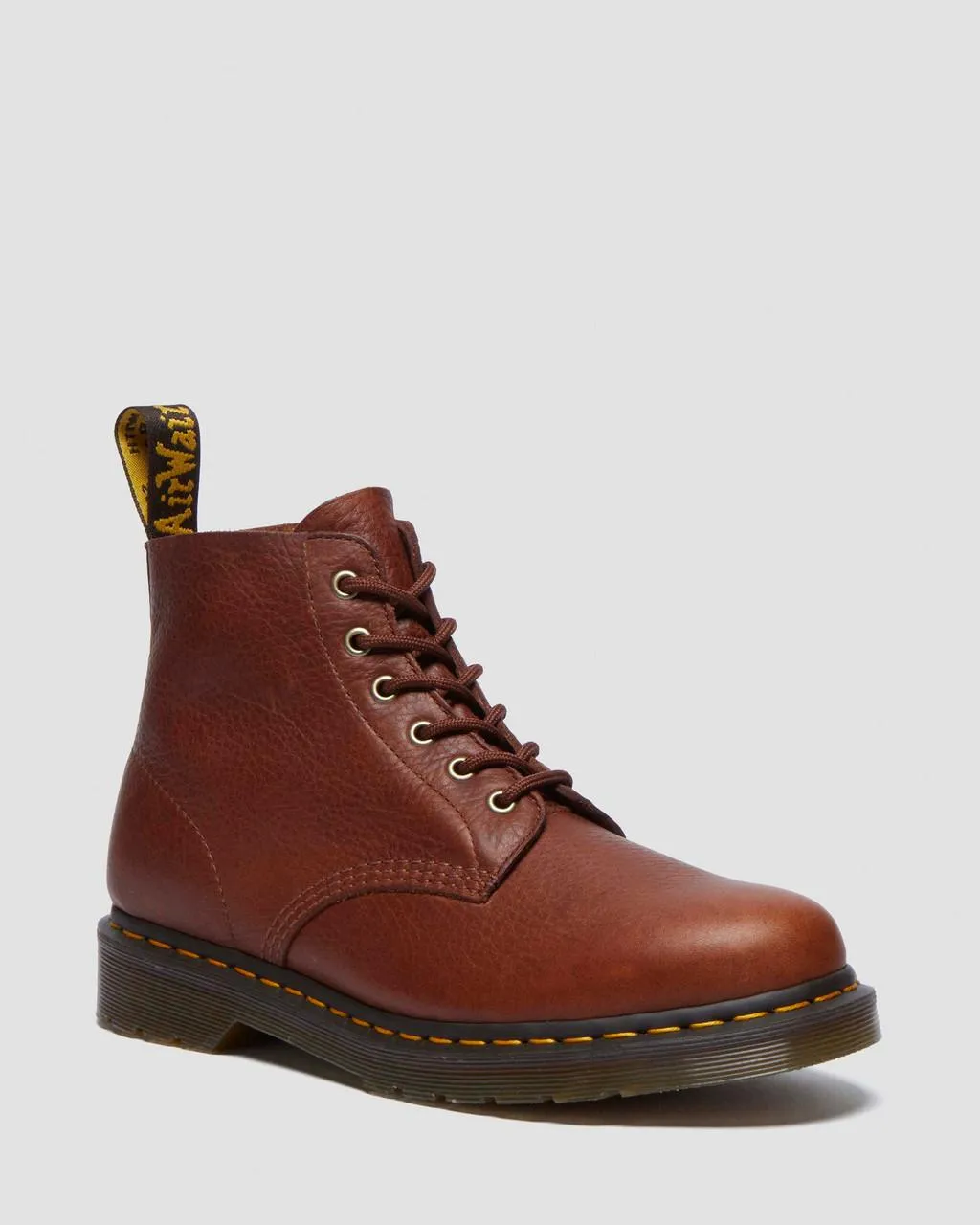 

Кожаные ботильоны Dr. Martens 101 Ambassador, цвет Cashew — Ambassador