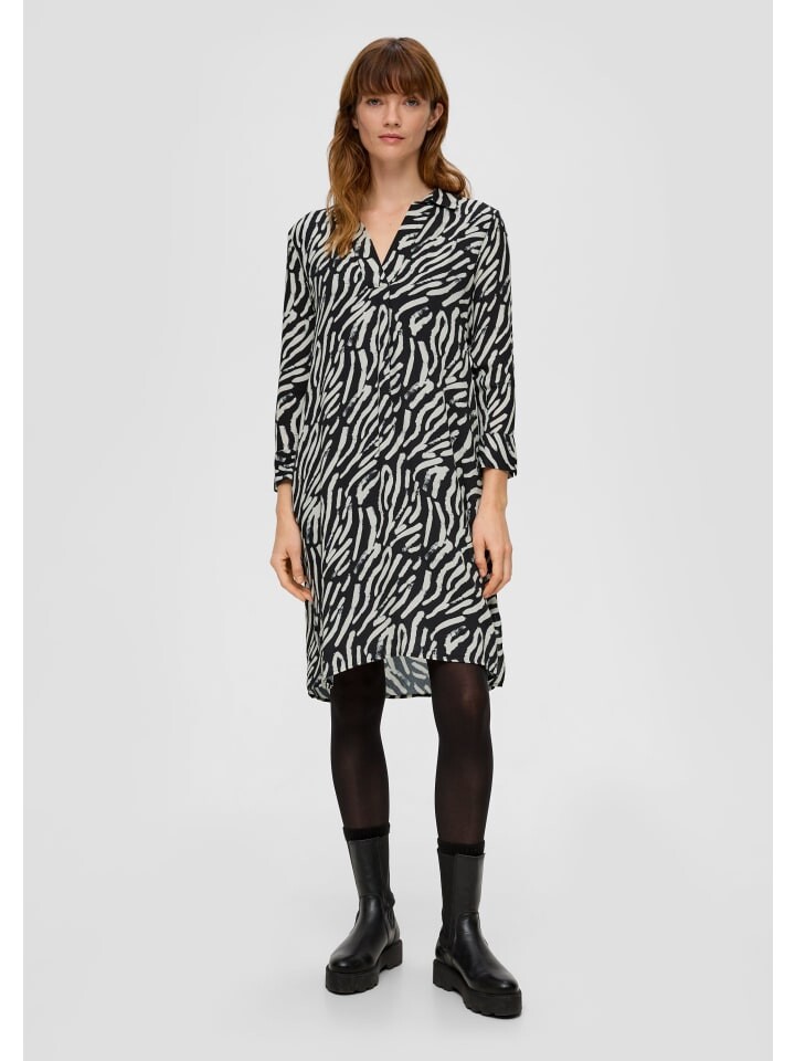 

Короткое платье s.Oliver Kleid kurz, цвет Schwarz-weiß