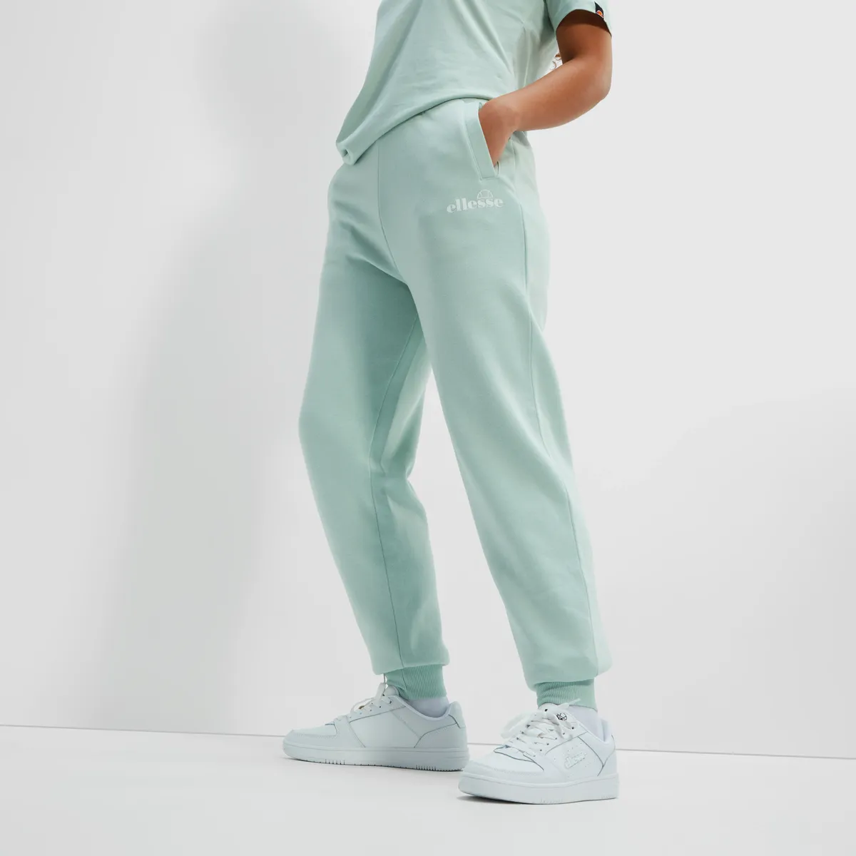

Спортивные брюки Ellesse "D ​​JOGGING PANTS", зеленый