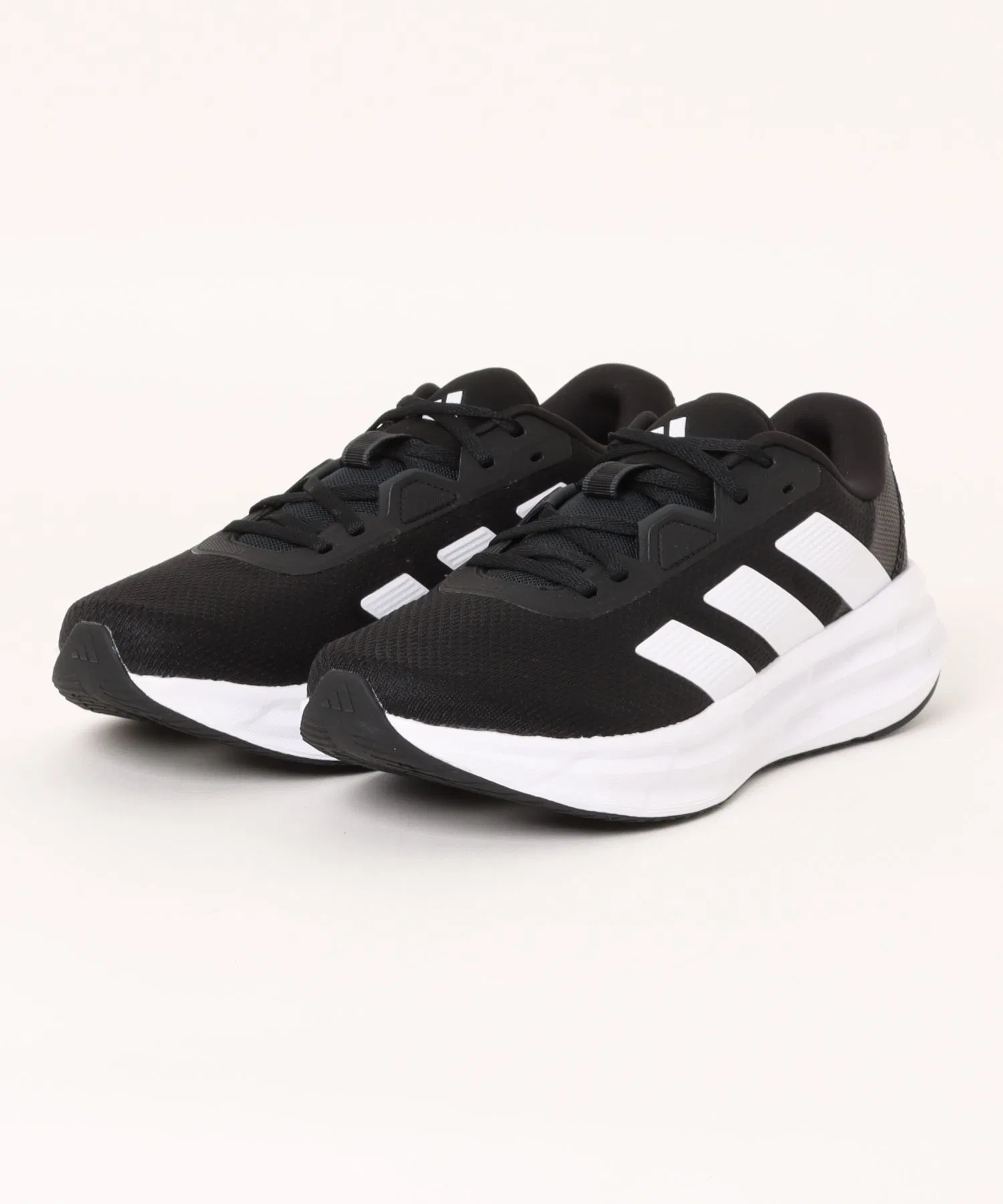 Мужские кроссовки adidas GALAXY 7 белые с логотипом