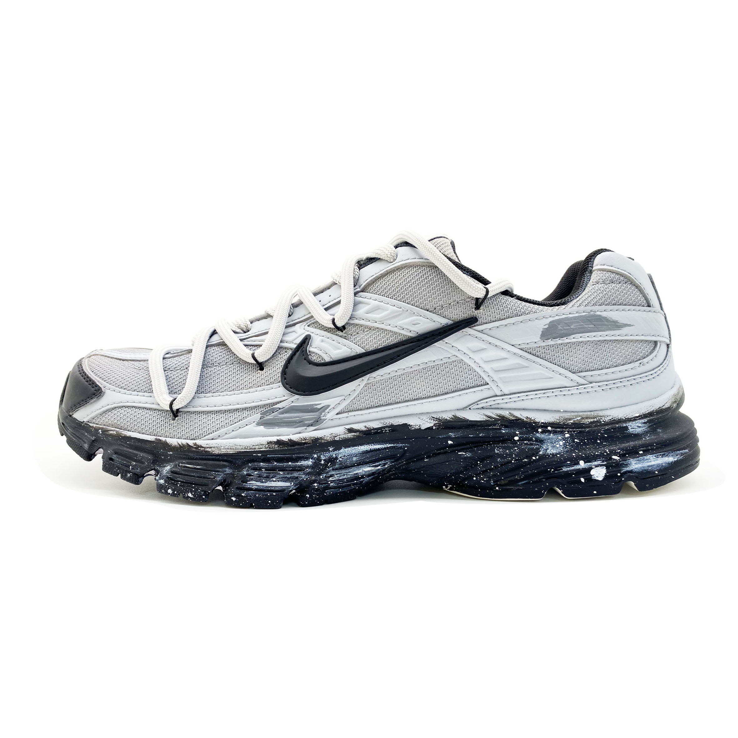 

Инициатор амортизация, износостойкие низкие повседневные тренировочные городские кроссовки для комьютинга unisex atomic gray Nike, серо-белый