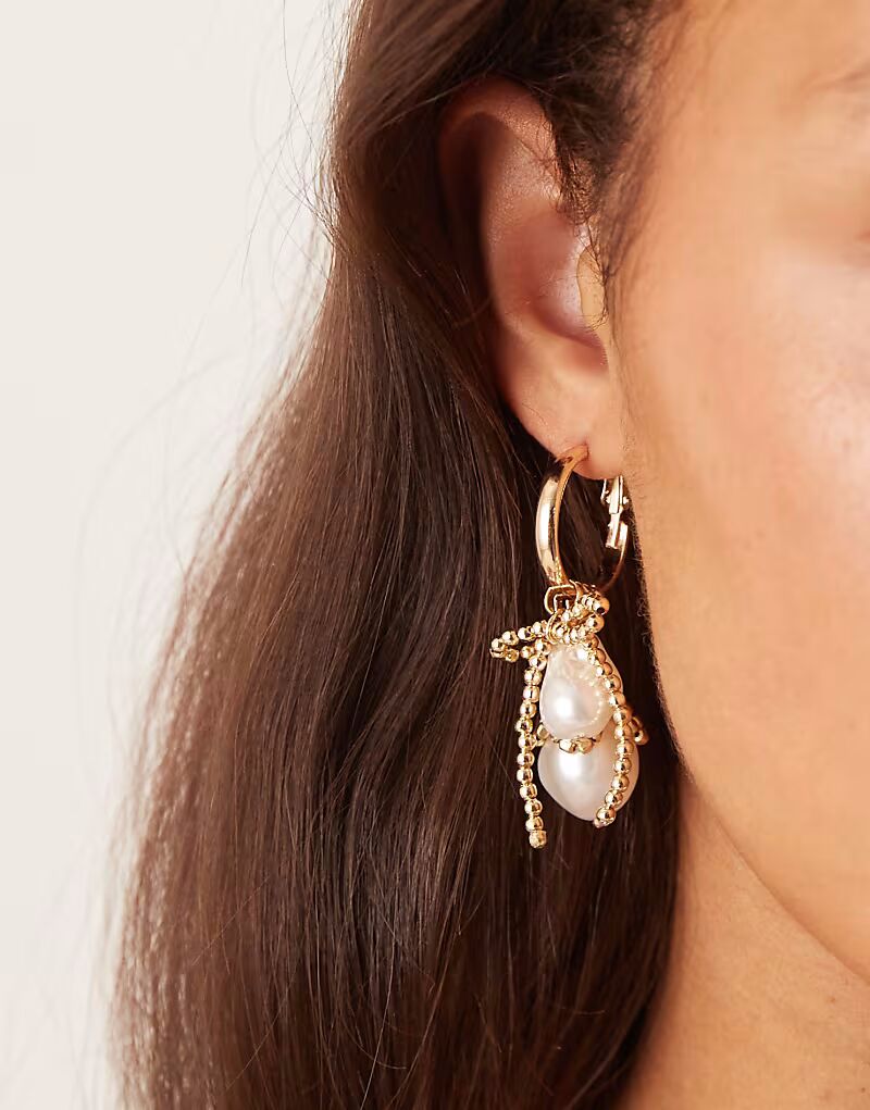 

Серьги-кольца с золотистыми кисточками и каплями из искусственного жемчуга Asos Design