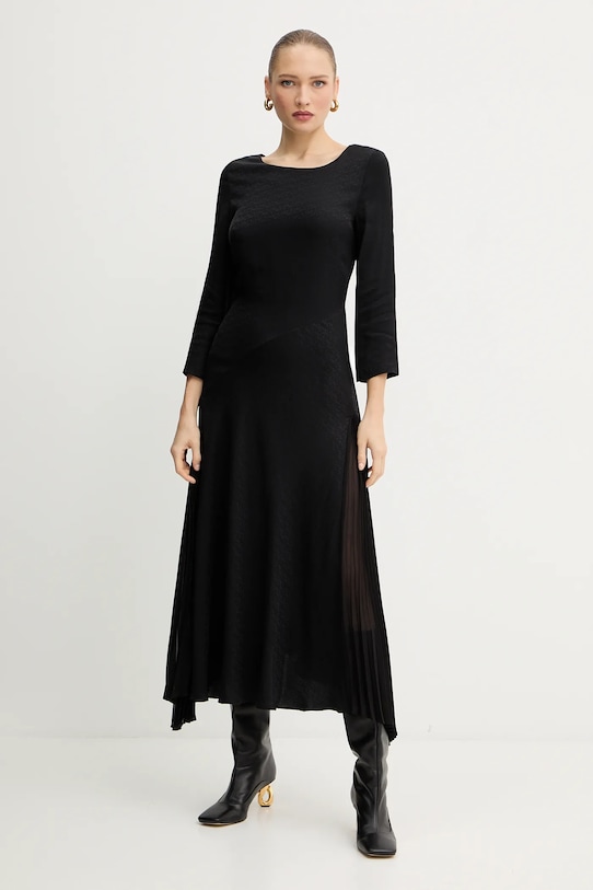

Платье Karl Lagerfeld, черный
