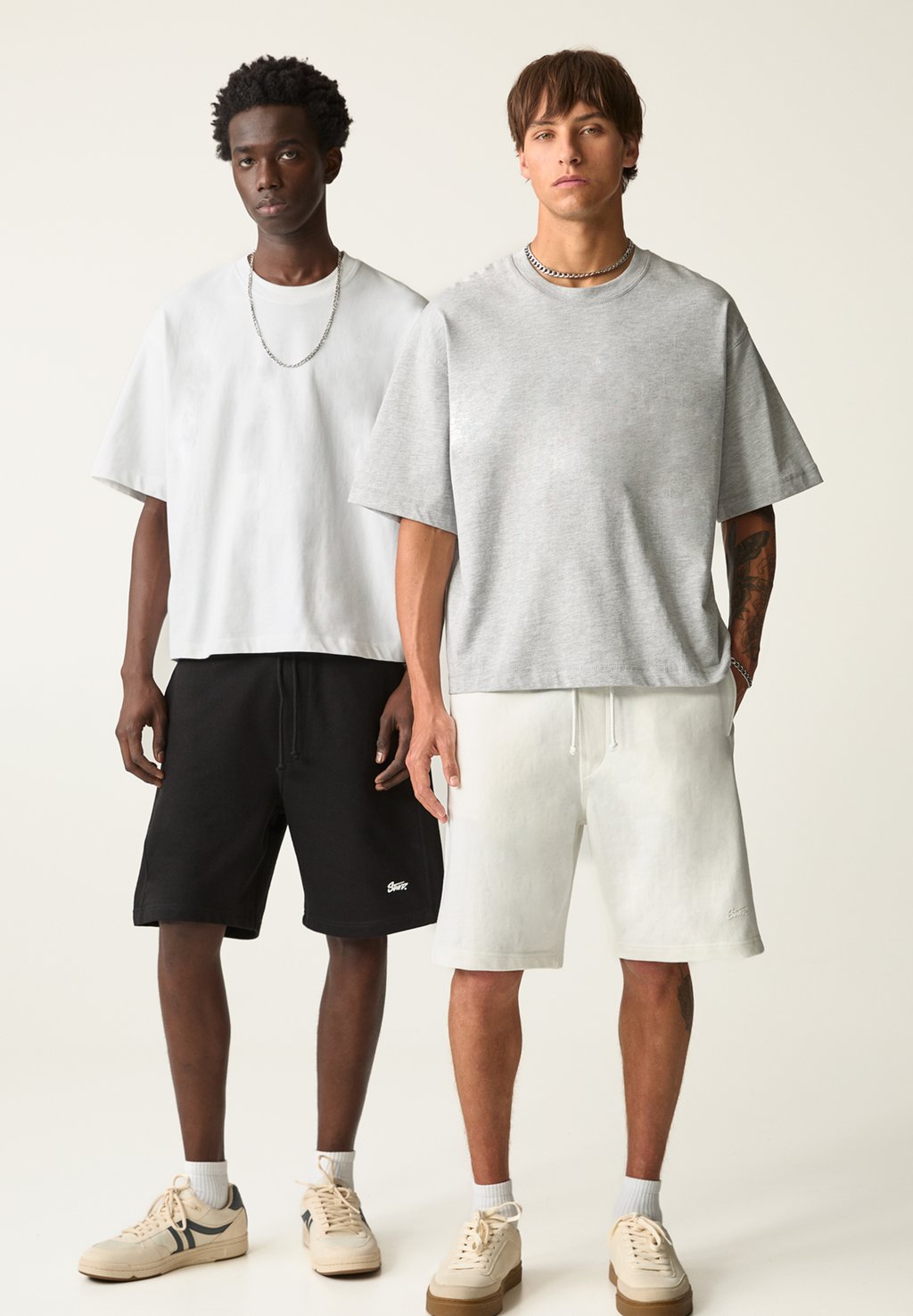 

Шорты JOGGER PULL&BEAR, белый