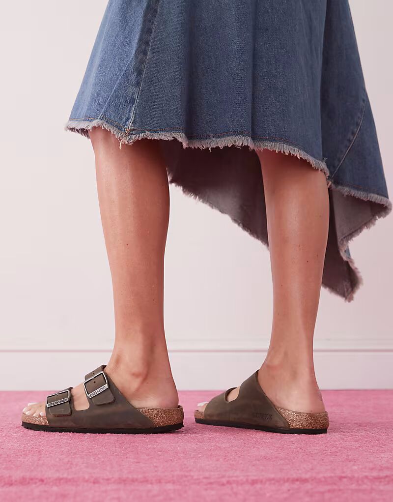 Сандалии Birkenstock Arizona из выцветшей промасленной кожи цвета хаки — фото 3