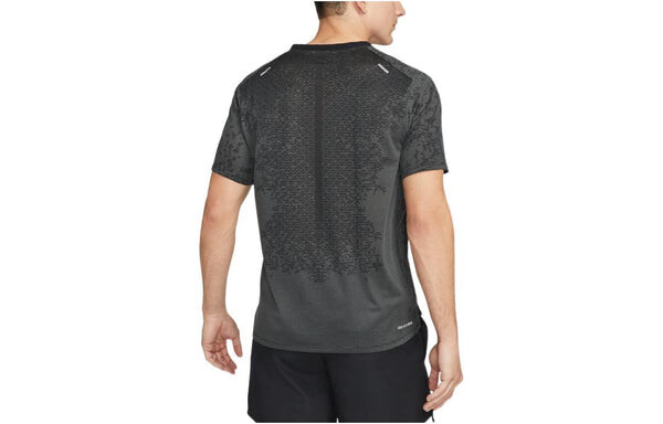 Футболка Men's Nike Reflective Printing Solid Color Short Sleeve Running Black T-Shirt, мультиколор — фото 2
