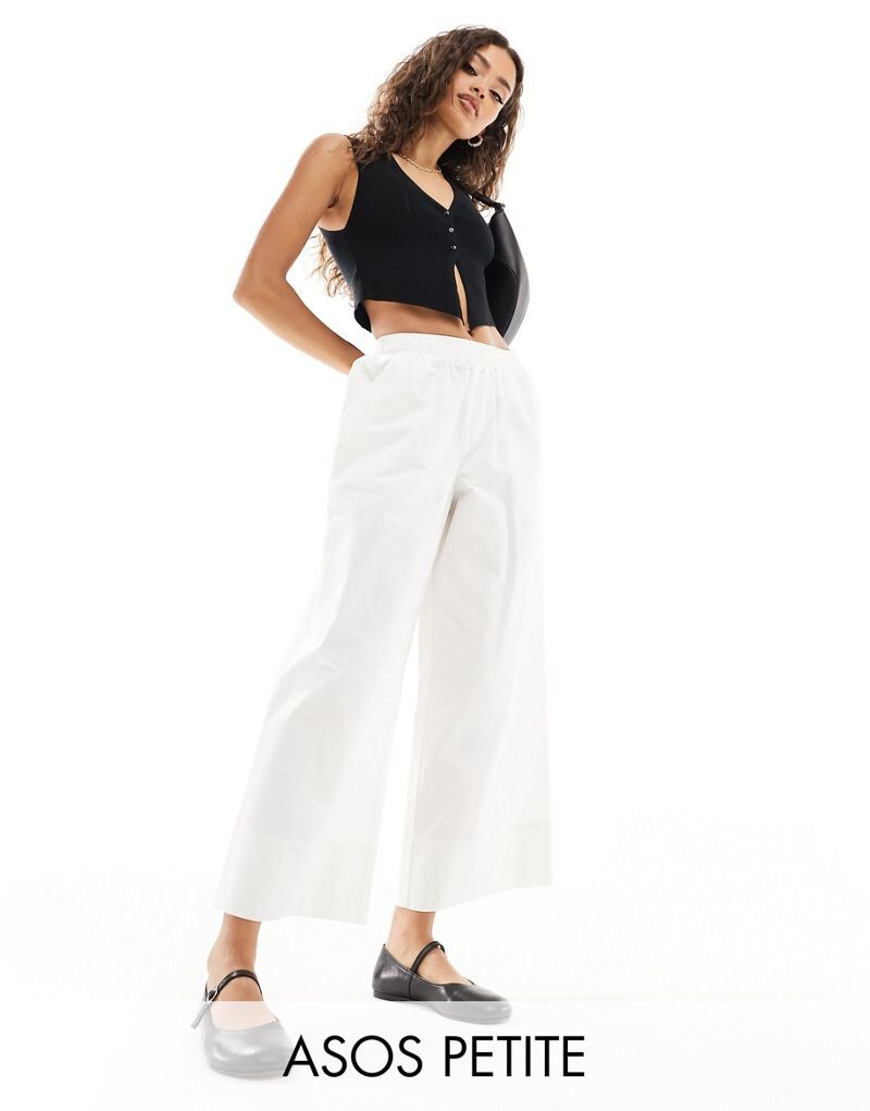 

ASOS DESIGN Petite – белые брюки-кюлоты без застежки