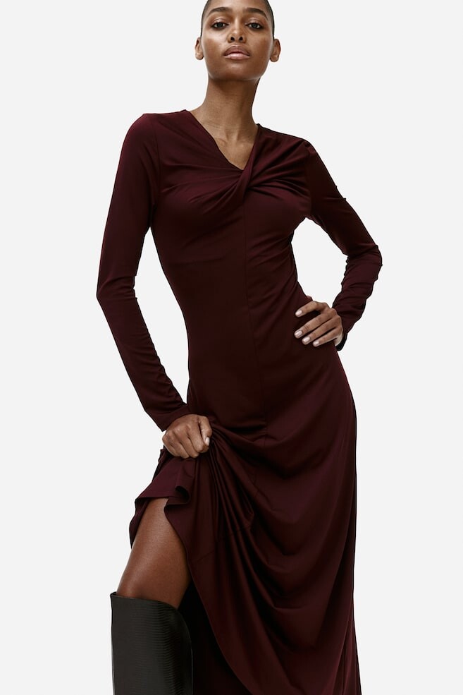 

Платье с перекрученной деталью H&M, красный