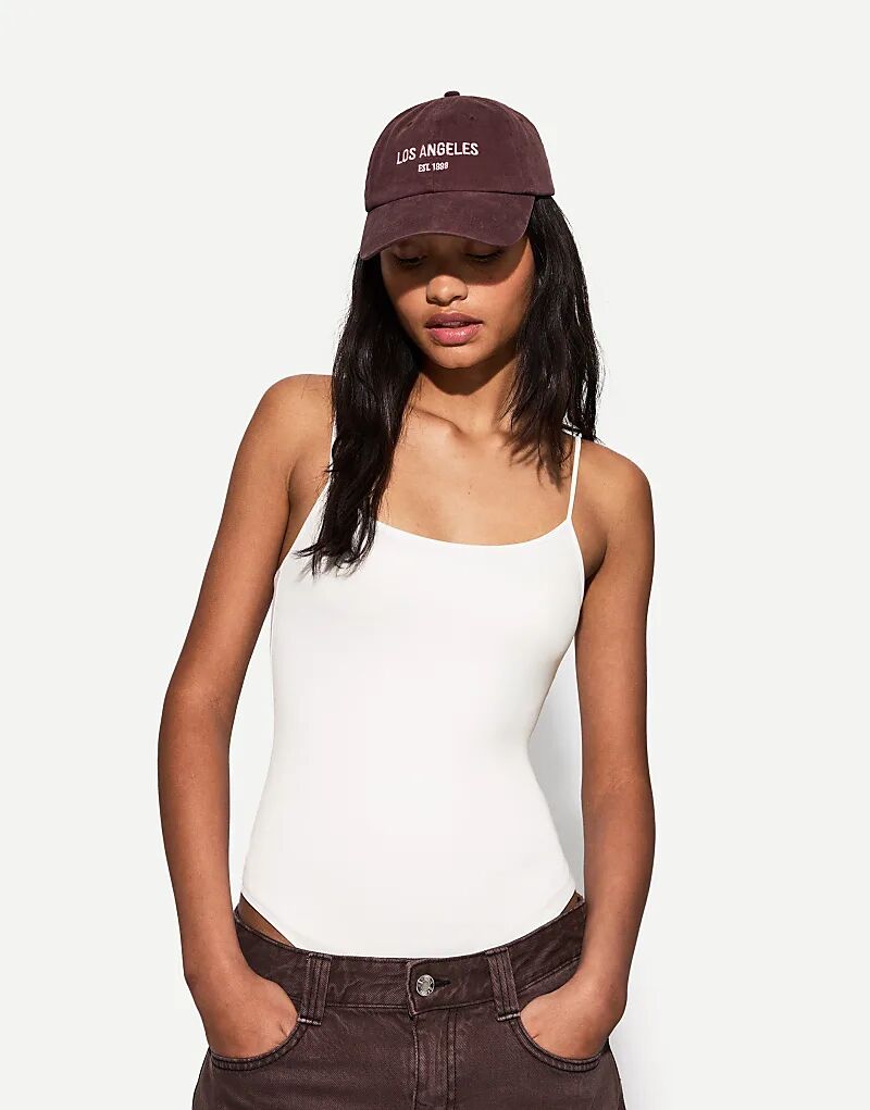 

Боди Bershka белого цвета