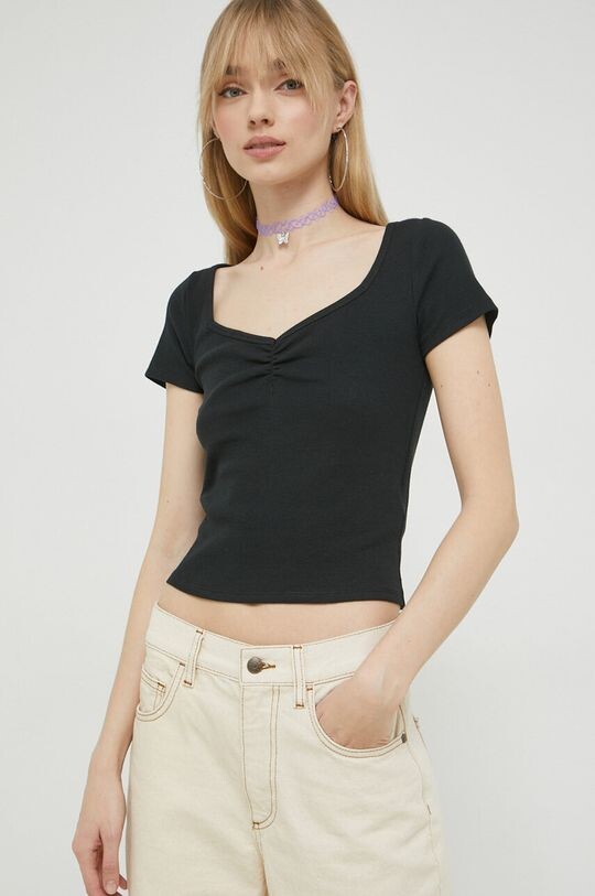 

Компания Холлистер Футболка Hollister Co., черный