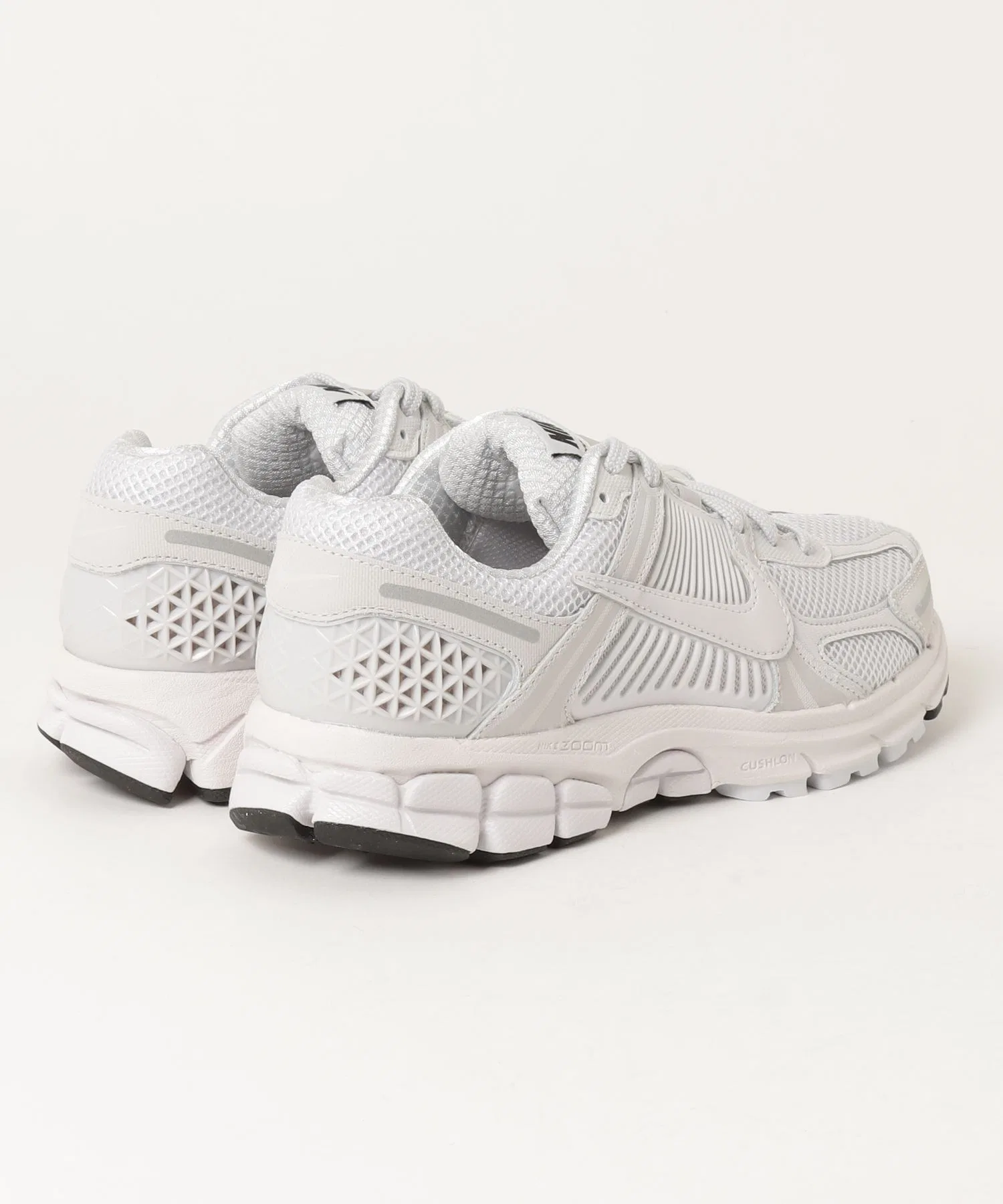 Мужские кроссовки Nike ZOOM VOMERO 5 SP — фото 2