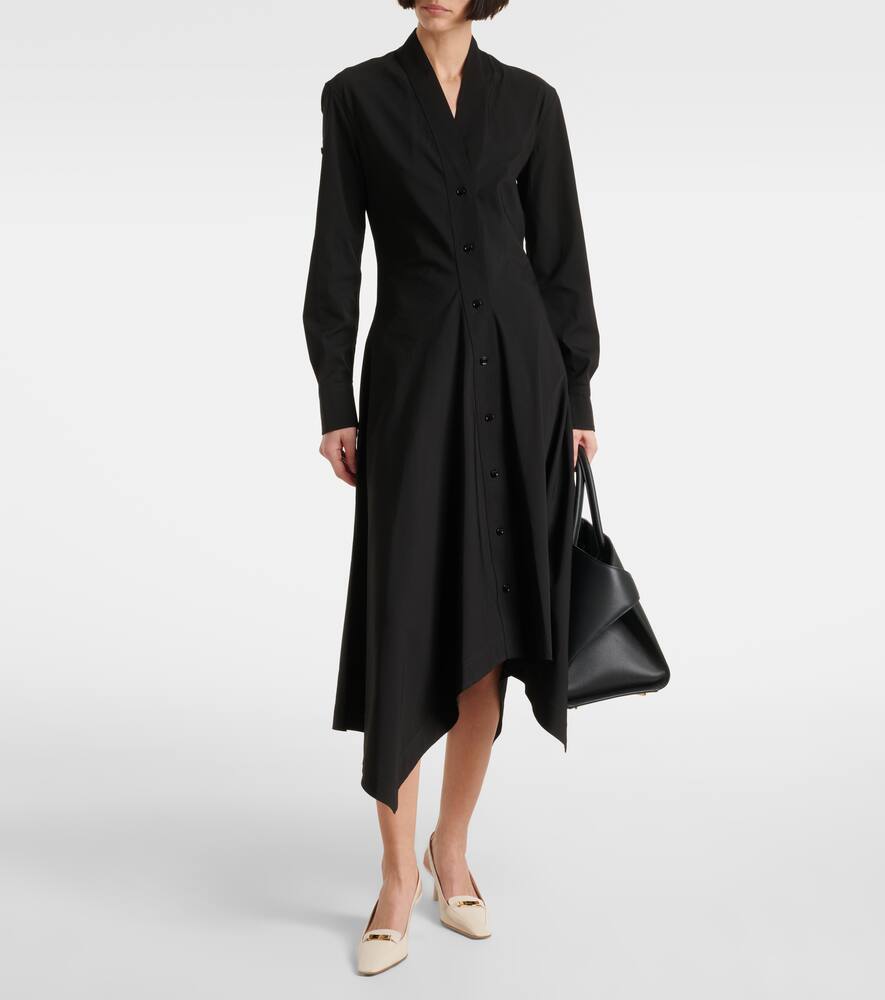 Туфли-лодочки Dilli из лаковой кожи на ремешке Ferragamo, Mascarpone — фото 3