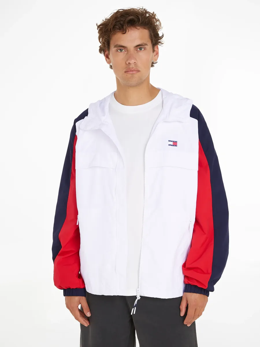 

Ветровка Tommy Jeans "TJM CHICAGO CLBK WINDBREAKER EXT", с капюшоном, белый